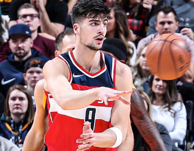 华盛顿奇才迎西甲关键赛；加时末段官宣签约；目标明确；训练强度明显提升(公牛队交易最新信息)