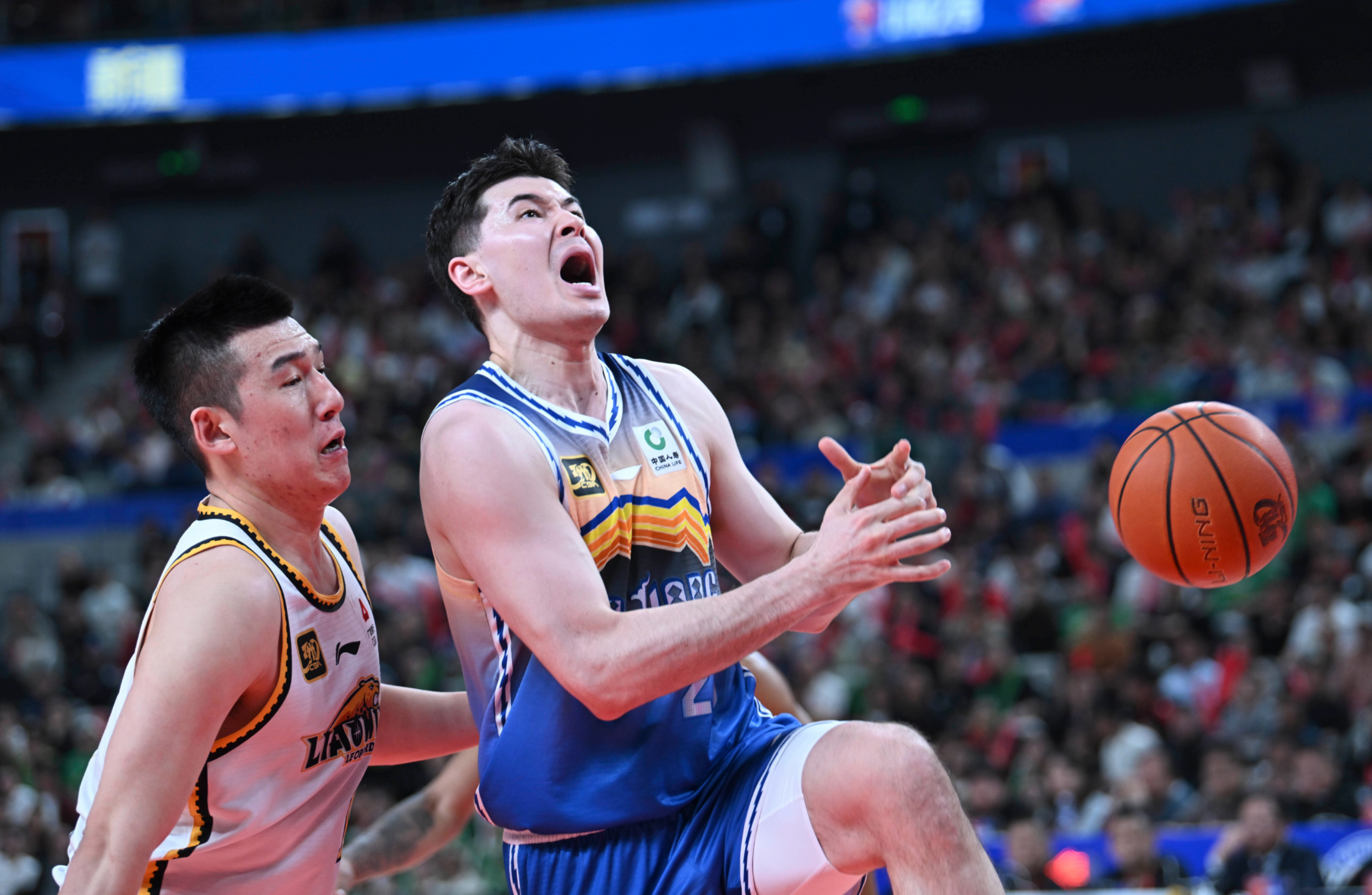 今晨体能课后，葡萄牙体育远射贴柱备战NBA季后赛，压力陡增，团队化学反应显著(nba防守3秒)-Kaiyun Sports